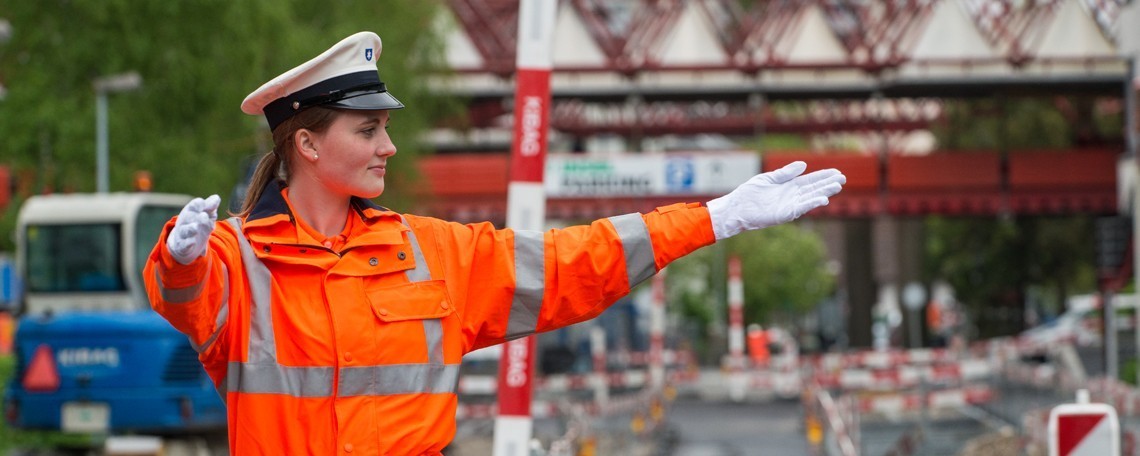 Mitarbeiter/in im Verkehrsdienst - Securitas Basel, 1. Bild