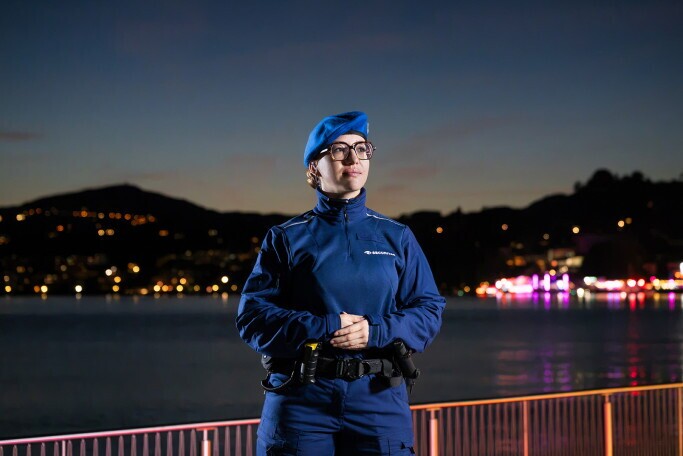 Mitarbeitende Uniformenlager (m/w/d), 1. Bild